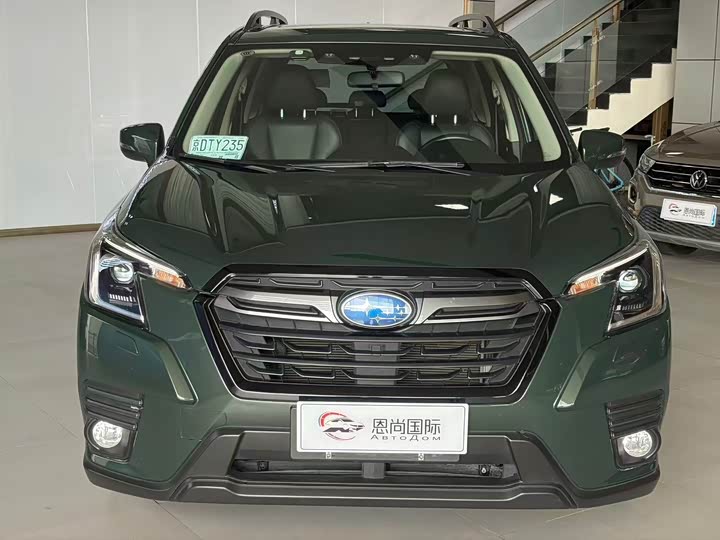 Subaru Forester, 2022 — фото 2 из 9