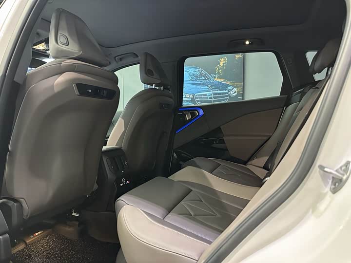 BMW X3, 2025 — фото 6 из 9