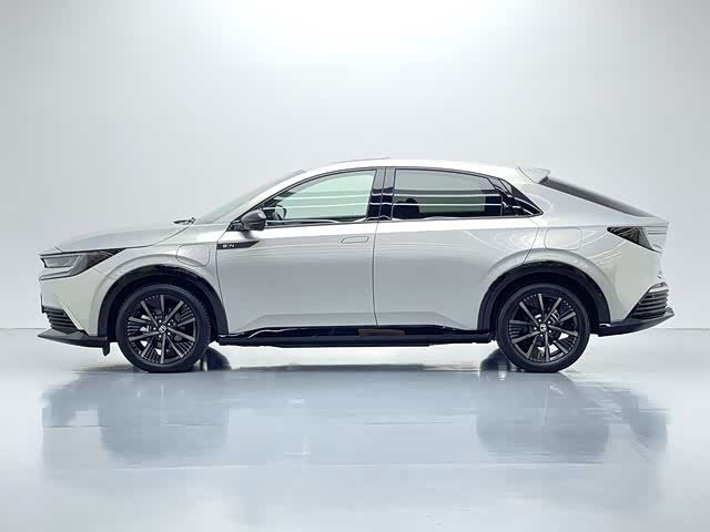 Honda e:NP2, 2024 — фото 7 из 9