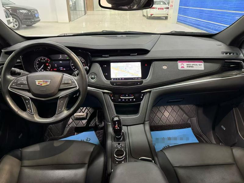 Cadillac XT5, 2022 — фото 7 из 10