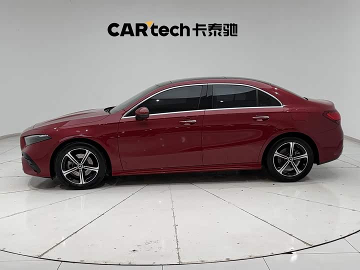 Mercedes-Benz A-Class, 2023 — фото 5 из 9