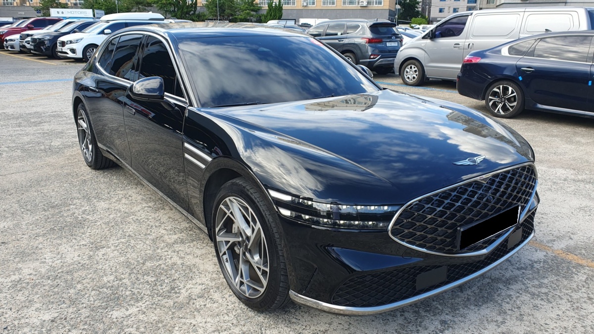 Genesis G90, 2022 — купить в Санкт-Петербурге под ключ