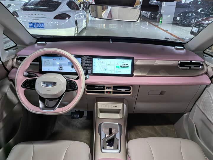 Geely Geometry E Firefly, 2023 — фото 6 из 9