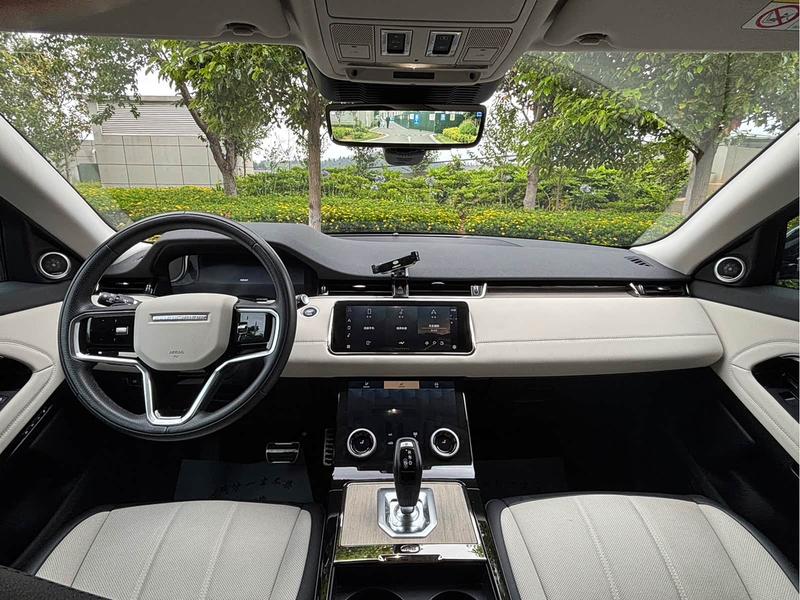 Land Rover Range Rover Evoque L, 2023 — фото 9 из 12