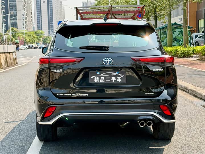 Toyota Crown Kluger, 2023 — фото 4 из 9