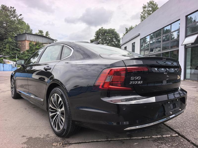 Volvo S90, 2025 — фото 5 из 12