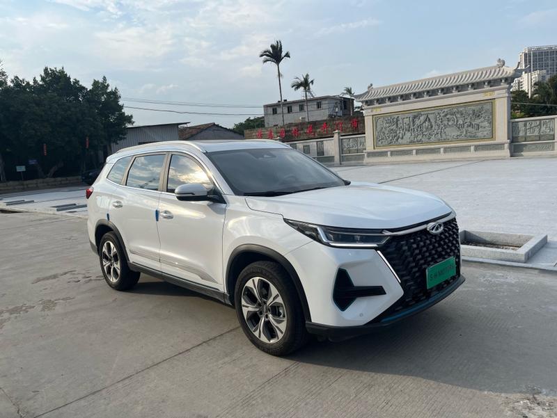 Chery Tiggo 8 Pro Hybrid, 2022 — фото 3 из 11