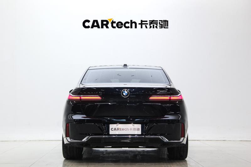 BMW 7 Series, 2025 — фото 5 из 12