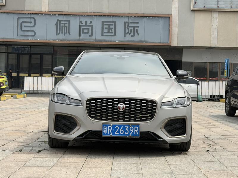 Jaguar XF L, 2023 — фото 2 из 12