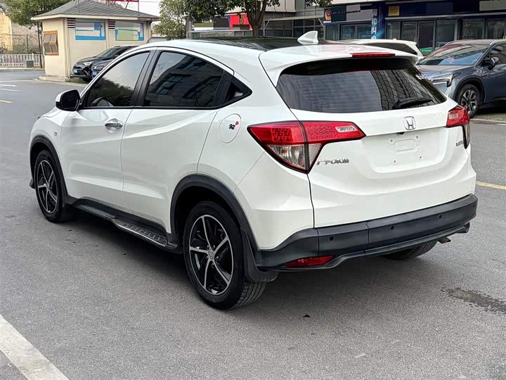 Honda Vezel, 2021 — фото 6 из 9