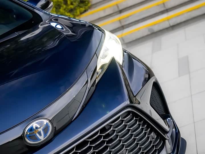 Toyota Granvia, 2022 — фото 8 из 9