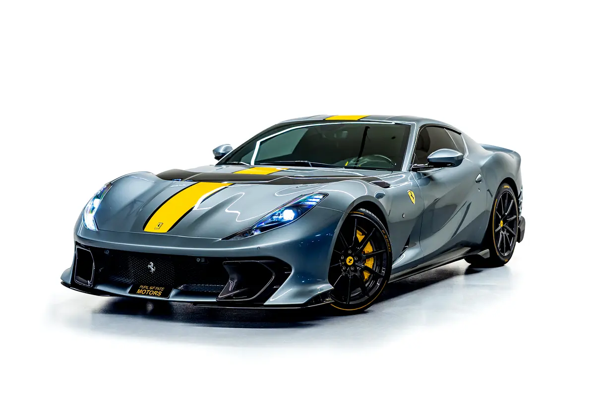 Ferrari 812, 2023 — фото 3 из 10