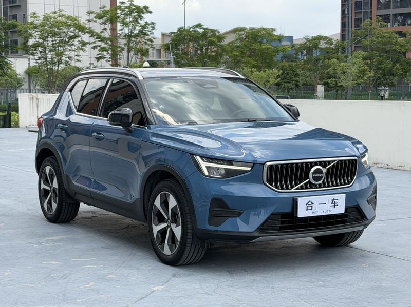 Volvo XC40, 2022 — фото 3 из 12