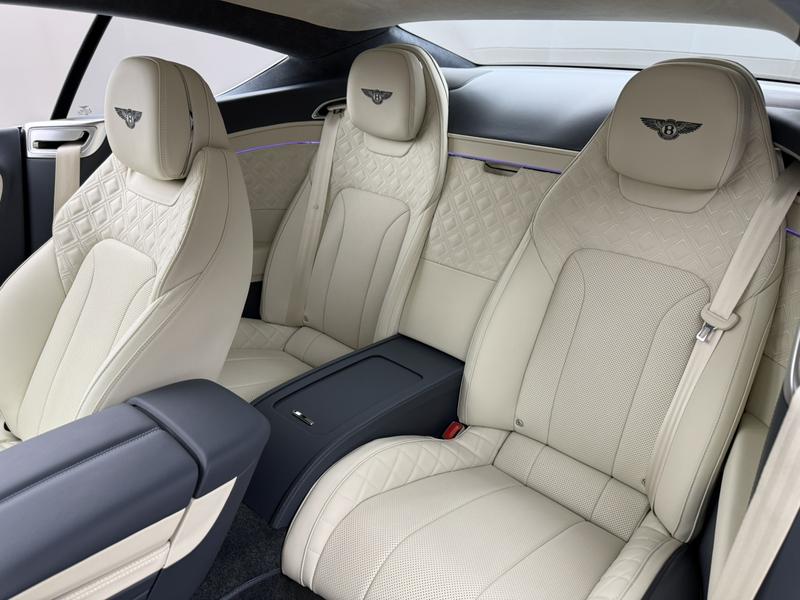 Bentley Continental GT, 2022 — фото 10 из 11