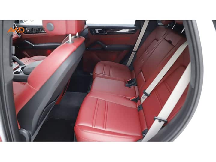 Porsche Cayenne, 2023 — фото 7 из 9