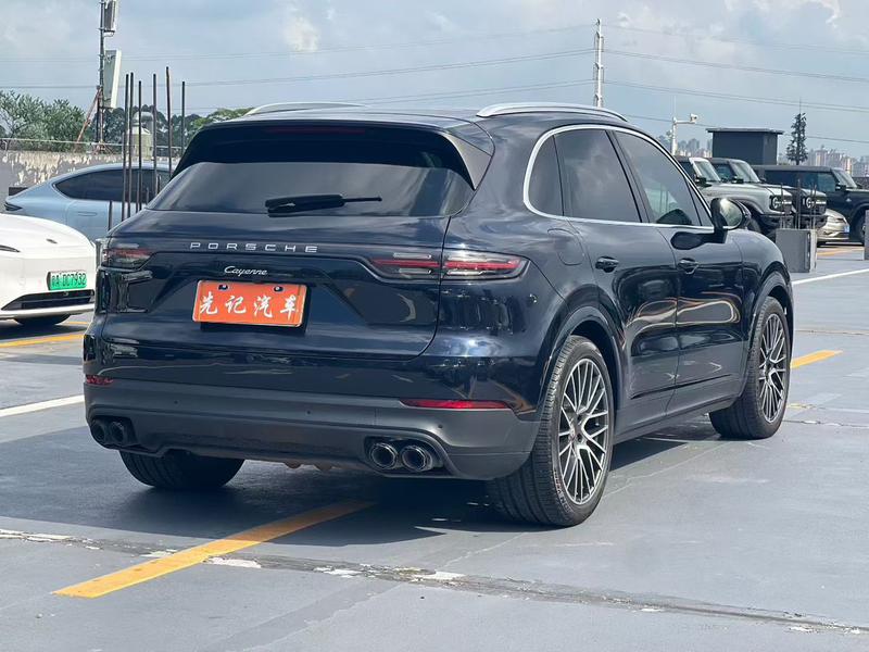 Porsche Cayenne, 2022 — фото 4 из 9