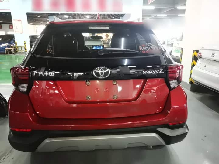 Toyota Yaris L Hatchback, 2022 — фото 6 из 9