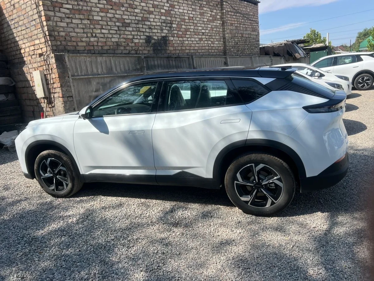 Dongfeng Aeolus L7, 2026 — фото 7 из 8