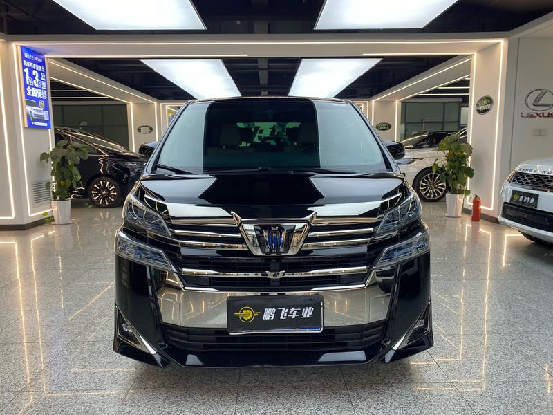 Toyota Vellfire, 2022 — фото 2 из 11