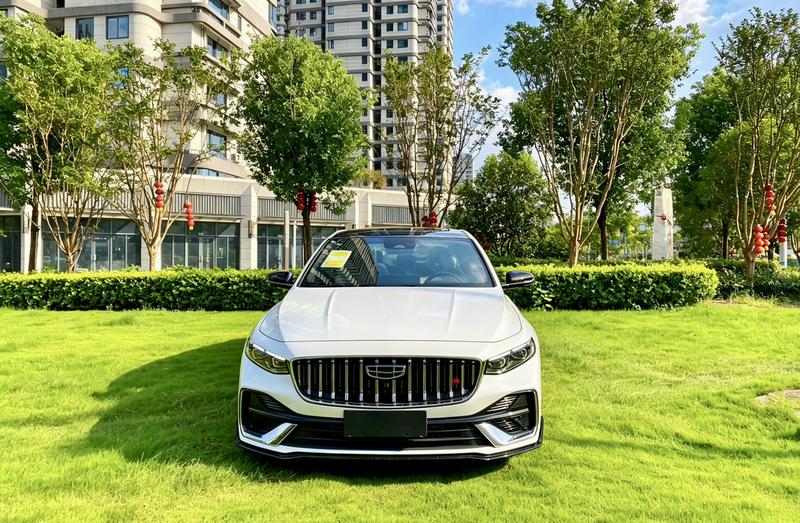 Geely Preface, 2025 — фото 2 из 11