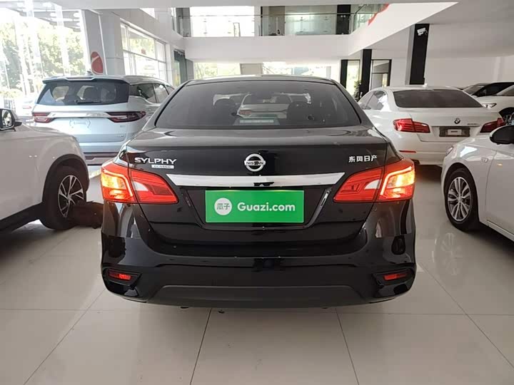 Nissan Sylphy, 2023 — фото 6 из 9