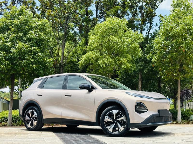 Changan Qiyuan (Nevo) Q05, 2025 — фото 3 из 12