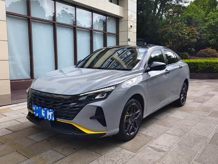 Dongfeng Aeolus Yixuan, 2022 — фото 2 из 9