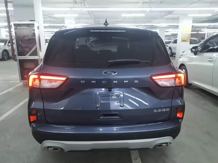 Ford Escape, 2025 — фото 6 из 9