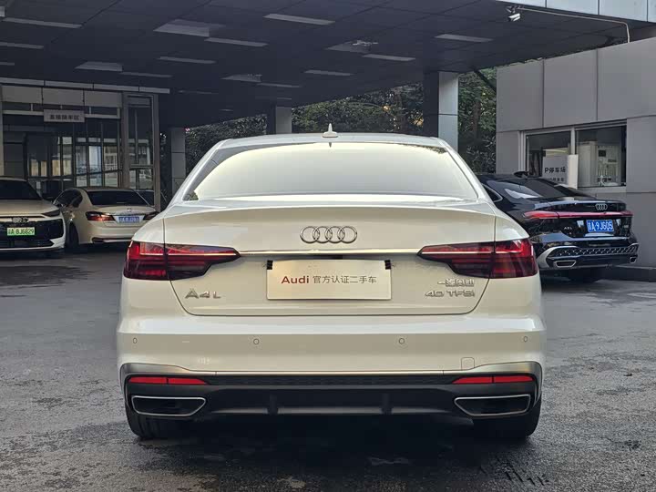 Audi A4L, 2023 — фото 9 из 9
