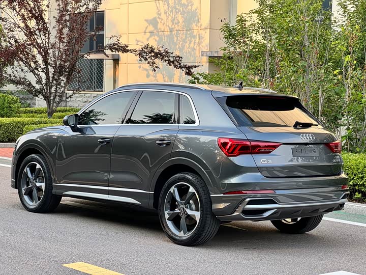 Audi Q3, 2022 — фото 4 из 9