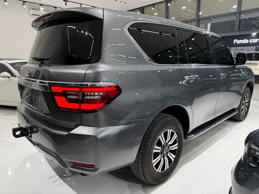 Nissan Patrol, 2022 — фото 7 из 10