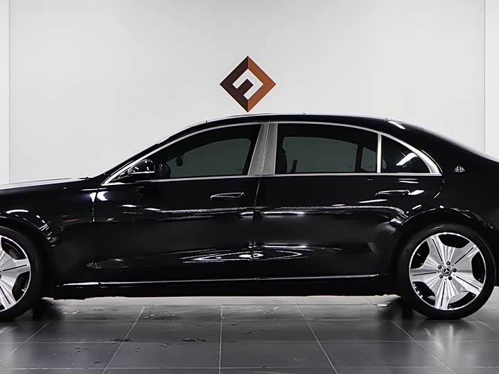 Mercedes-Benz S-Class, 2022 — фото 8 из 9