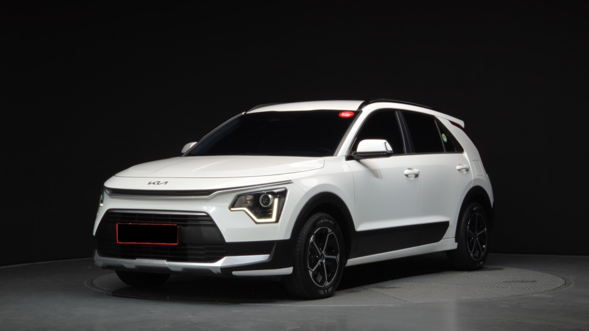 Kia Niro, 2023 — купить в Брянске под ключ