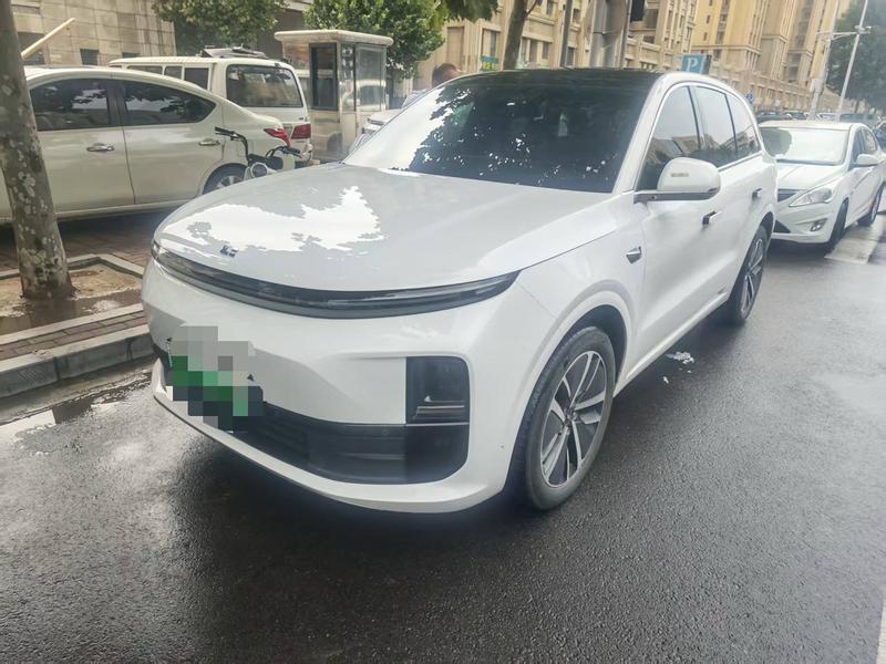 LiXiang L6, 2024 — купить в Санкт-Петербурге под ключ