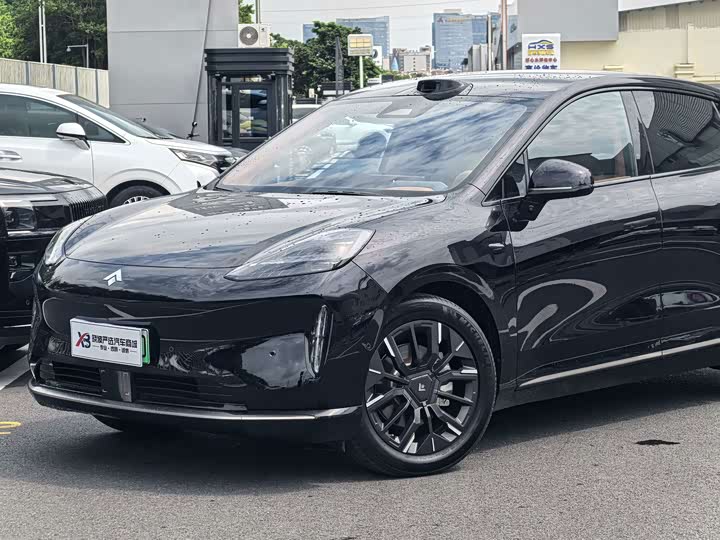 GAC Hyptec HT, 2025 — фото 8 из 9