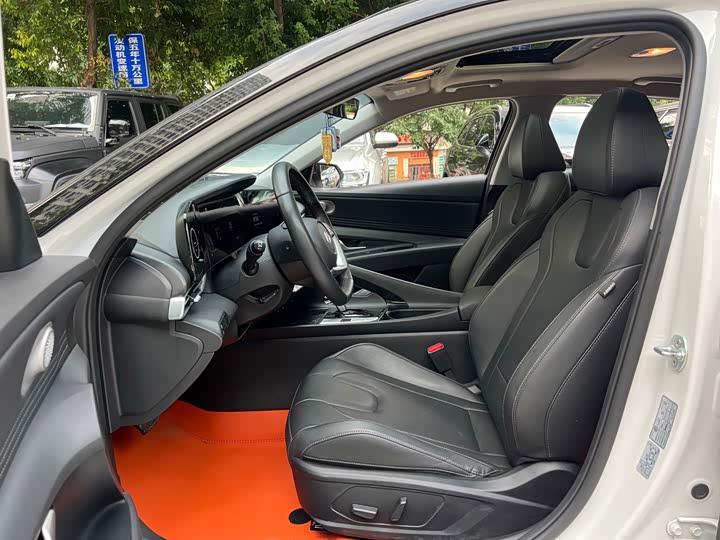 Hyundai Elantra N line, 2024 — фото 8 из 9
