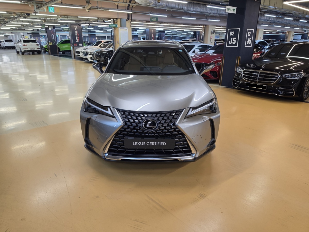 Lexus UX, 2025 — фото 3 из 12