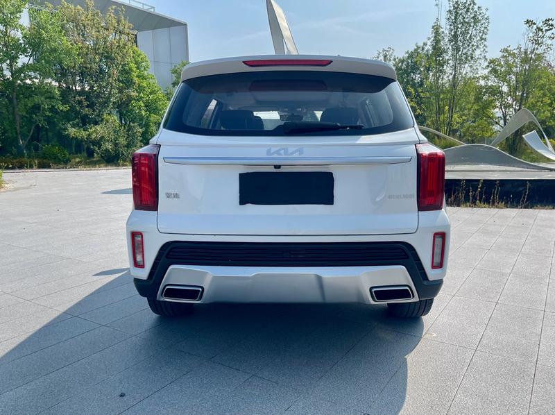 Kia Sportage GT-line, 2022 — фото 6 из 12