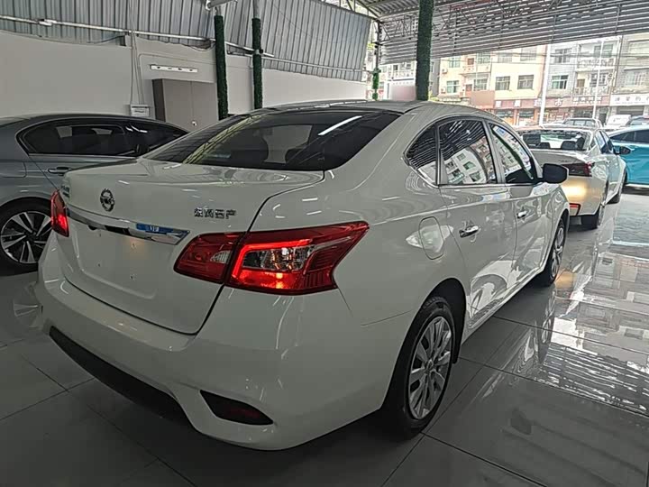Nissan Sylphy, 2023 — фото 7 из 9