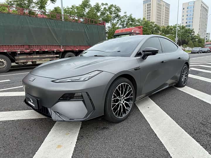 Geely Galaxy E8, 2024 — купить в Смоленске под ключ