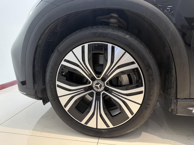 Mercedes-Benz EQE SUV, 2025 — фото 11 из 12