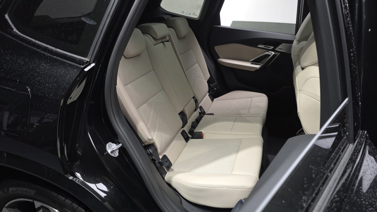 BMW X1, 2025 — фото 12 из 12