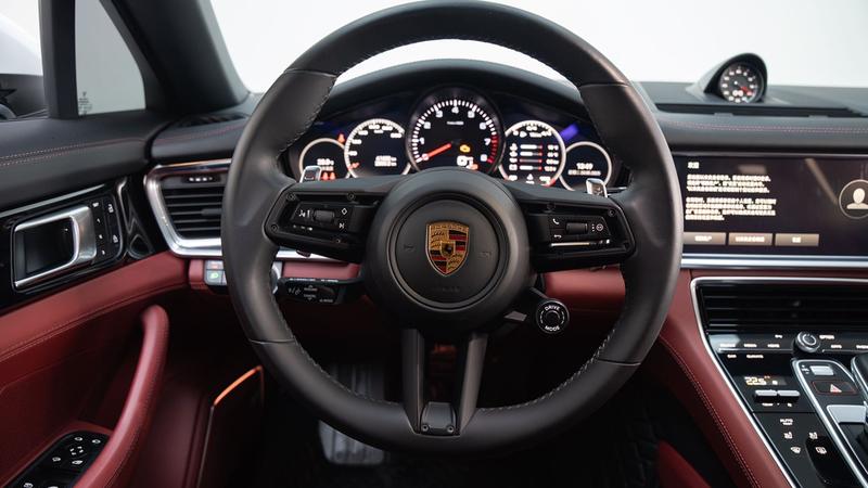 Porsche Panamera, 2022 — фото 10 из 12