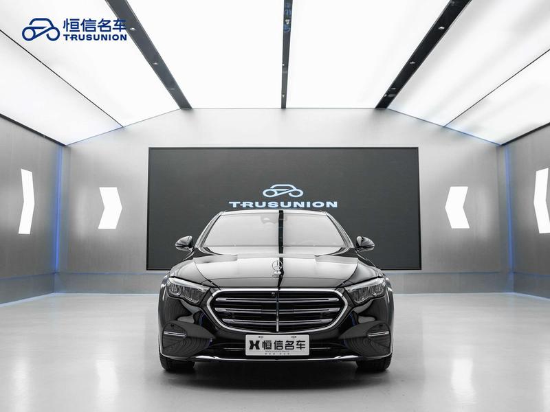 Mercedes-Benz E-Class, 2026 — фото 2 из 12