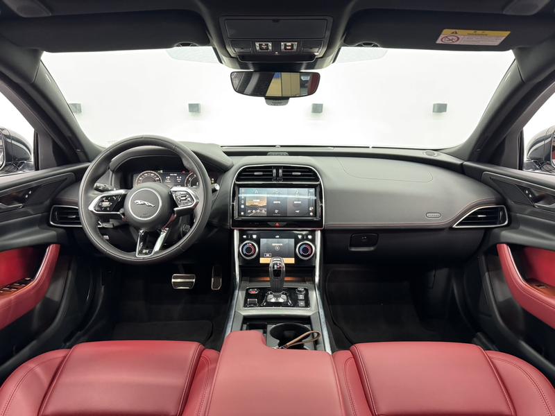 Jaguar XE L, 2023 — фото 8 из 12
