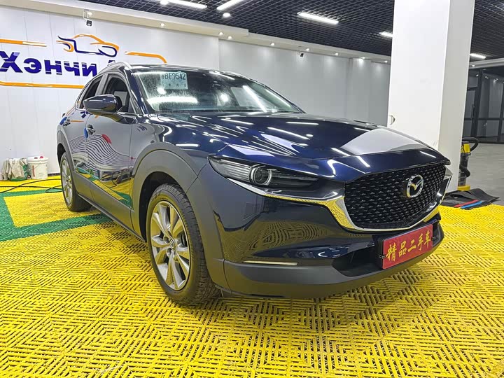 Mazda CX-30, 2022 — фото 3 из 9