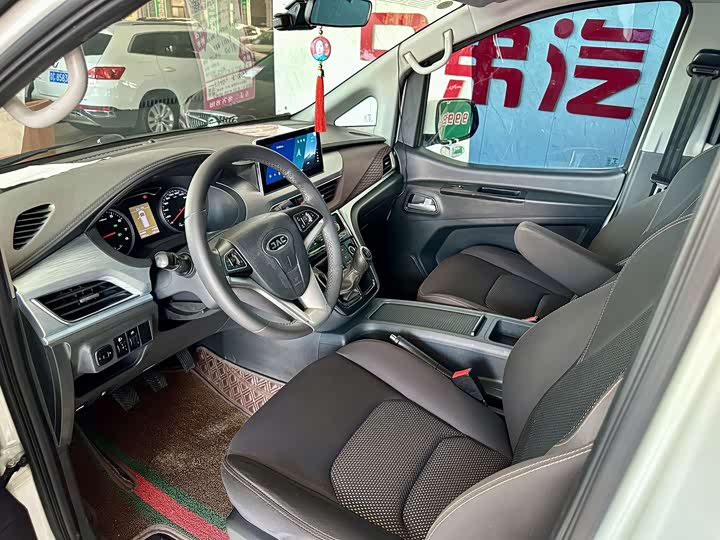JAC Refine M3, 2022 — фото 4 из 9