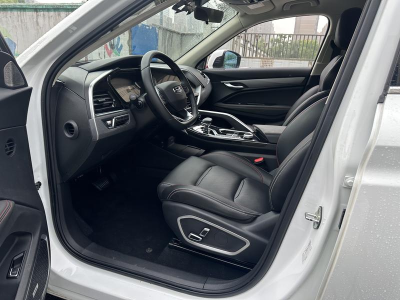 Geely Tugella S, 2022 — фото 11 из 12