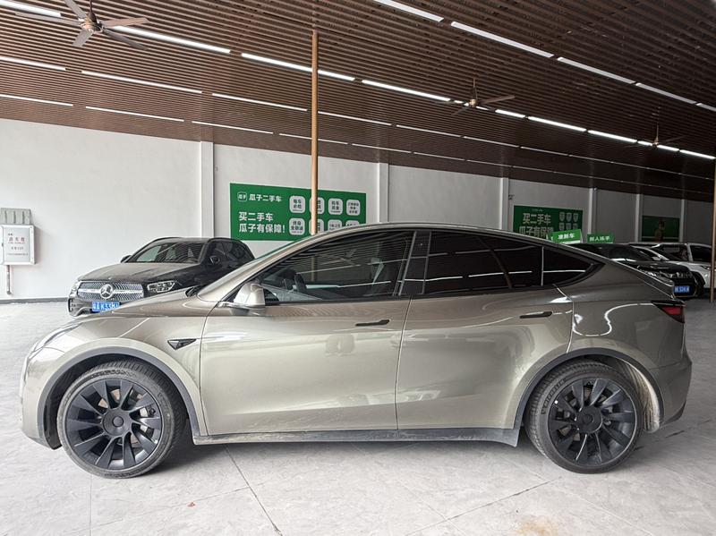 Tesla Model Y, 2022 — фото 3 из 8