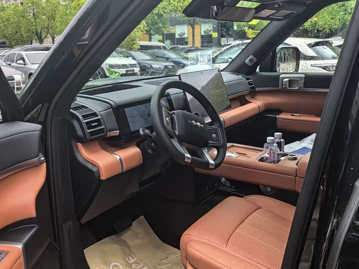 BYD FangChengBao Titanium 7 (Tai 7), 2026 — фото 7 из 7